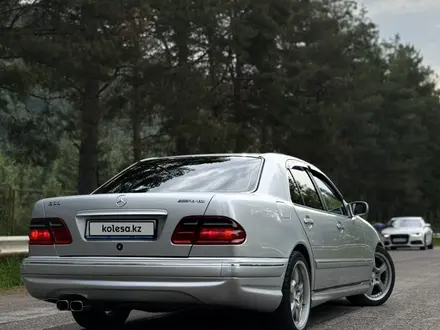 Mercedes-Benz E 320 2000 года за 5 900 000 тг. в Алматы – фото 5