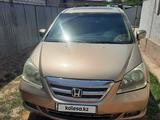 Honda Odyssey 2005 года за 5 000 000 тг. в Актобе – фото 2