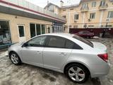 Chevrolet Cruze 2011 года за 4 000 000 тг. в Шымкент – фото 4