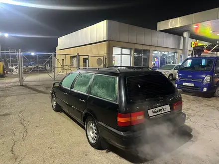 Volkswagen Passat 1994 года за 1 390 000 тг. в Алматы – фото 7