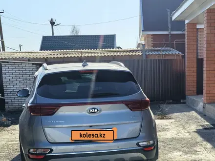 Kia Sportage 2018 года за 10 000 000 тг. в Уральск – фото 2