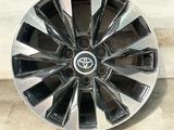 Toyota R18*8J 6x139.7 ET + 25 за 255 000 тг. в Алматы