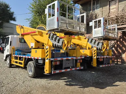 Isuzu 2024 года за 32 500 000 тг. в Алматы – фото 4