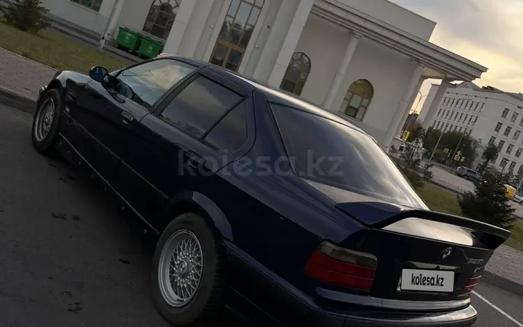 BMW 325 1994 года за 2 100 000 тг. в Астана