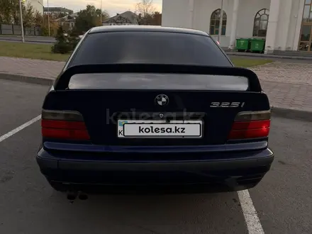 BMW 325 1994 года за 2 100 000 тг. в Астана – фото 3