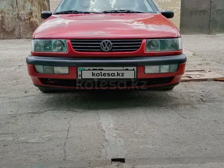 Volkswagen Passat 1995 года за 2 150 000 тг. в Актобе – фото 6