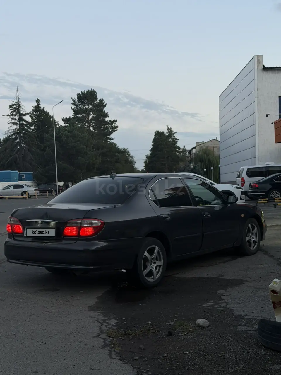 Nissan Cefiro, 1998