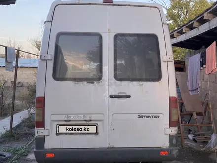 Mercedes-Benz Sprinter 2004 года за 6 500 000 тг. в Кордай – фото 4