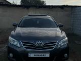 Toyota Camry 2010 годаfor6 100 000 тг. в Шымкент