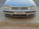 Volkswagen Golf 2001 годаүшін2 100 000 тг. в Шымкент