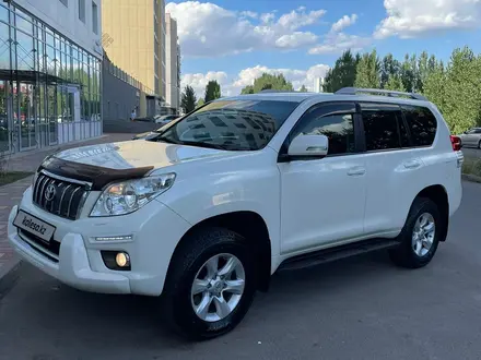 Toyota Land Cruiser Prado 2013 года за 15 800 000 тг. в Астана