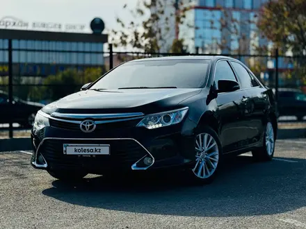 Toyota Camry 2015 года за 10 500 000 тг. в Актау