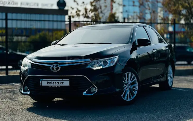 Toyota Camry 2015 года за 10 500 000 тг. в Актау