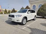 Toyota Highlander 2008 года за 9 500 000 тг. в Актау – фото 3