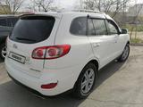 Hyundai Santa Fe 2010 года за 7 000 000 тг. в Актау – фото 3