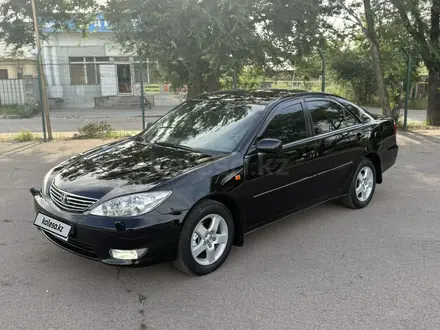 Toyota Camry 2004 года за 6 400 000 тг. в Алматы