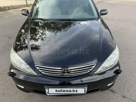 Toyota Camry 2004 года за 6 400 000 тг. в Алматы – фото 21