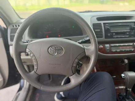 Toyota Camry 2004 года за 6 400 000 тг. в Алматы – фото 37