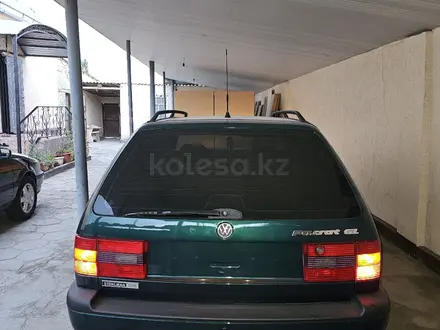 Volkswagen Passat 1996 года за 3 000 000 тг. в Шымкент – фото 6