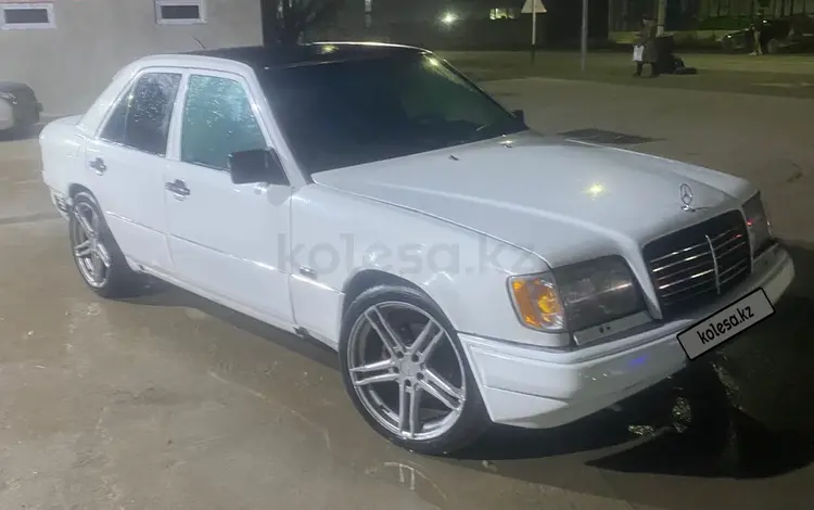 Mercedes-Benz E 280 1993 года за 1 400 000 тг. в Шымкент