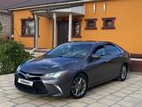 Toyota Camry 2016 года за 8 800 000 тг. в Жанаозен – фото 2