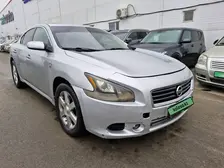 Nissan Maxima, 2010