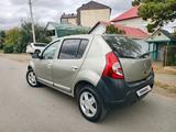 Renault Sandero 2014 года за 2 200 000 тг. в Уральск – фото 3