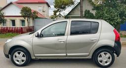 Renault Sandero 2014 года за 2 100 000 тг. в Уральск – фото 4