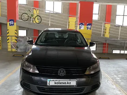 Volkswagen Jetta 2012 года за 6 000 000 тг. в Астана