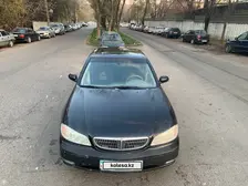 Infiniti I30, 2001