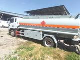 Dongfeng  НОВЫЙ БЕНЗОВОЗ ТОПЛИВОЗАПРАВЩИК DONGFE 2026 года в Отеген-Батыр – фото 4