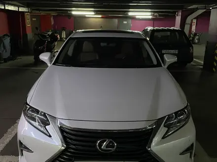 Lexus ES 250 2016 года за 16 000 000 тг. в Атырау – фото 2