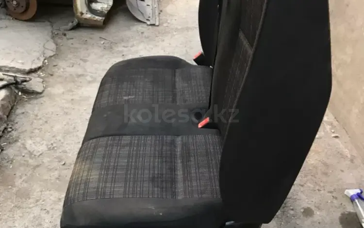 Сиденьеүшін100 000 тг. в Алматы