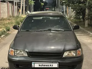Toyota Carina E