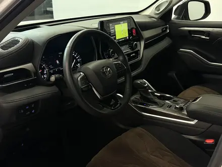 Toyota Highlander Luxe 2020 года за 24 900 000 тг. в Астана – фото 15