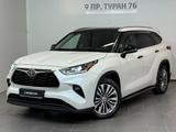Toyota Highlander Luxe 2020 года за 24 900 000 тг. в Астана