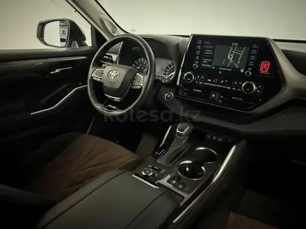 Toyota Highlander Luxe 2020 года за 24 900 000 тг. в Астана – фото 13