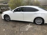 Lexus ES 250 2013 годаүшін11 700 000 тг. в Алматы – фото 2