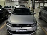 Volkswagen Jetta 2014 года за 5 000 000 тг. в Астана – фото 2