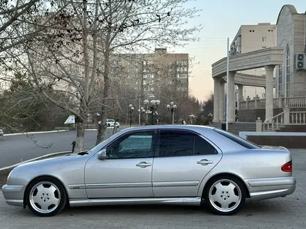 Mercedes-Benz E 320 2001 года за 9 000 000 тг. в Уральск – фото 9