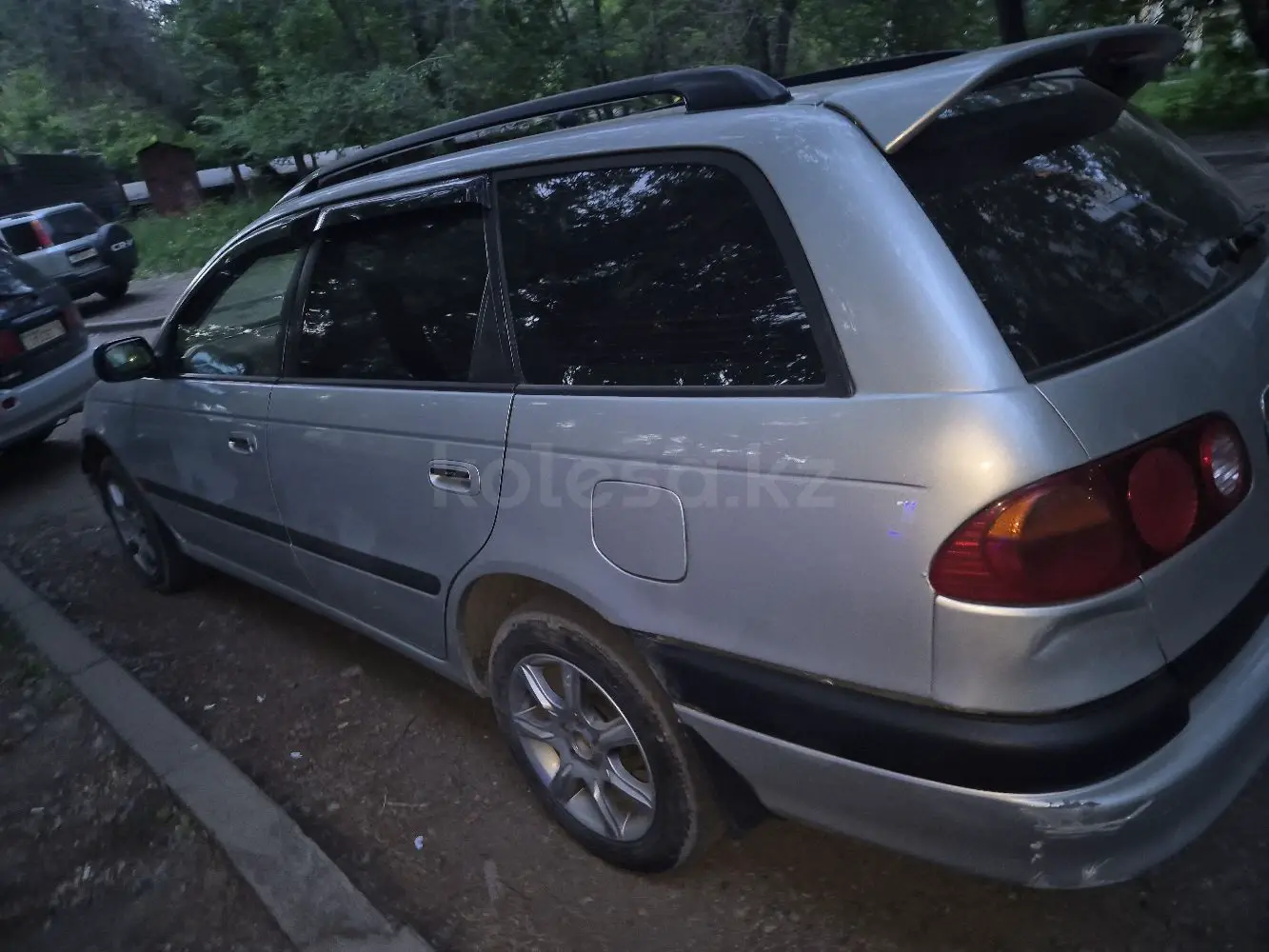 Toyota Caldina, 1999