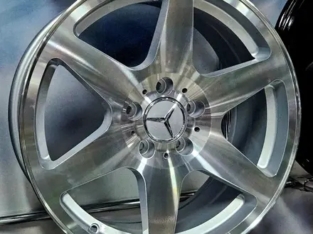 Литые диски Mercedes-Benz R17 5 112 8j et 35 cv 66.6 Silver за 240 000 тг. в Караганда