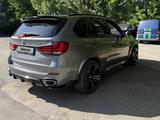 BMW X5 2015 года за 18 800 000 тг. в Алматы – фото 2
