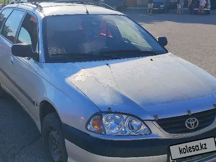 Toyota Avensis 2002 года за 2 000 000 тг. в Астана – фото 3