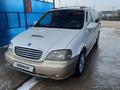 Kia Carnival 2001 года за 1 800 000 тг. в Жетысай – фото 2