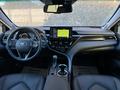 Toyota Camry 2022 года за 17 100 000 тг. в Шымкент – фото 11