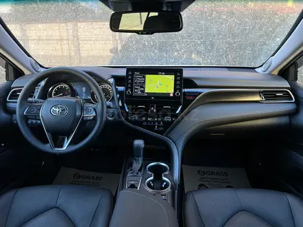 Toyota Camry 2022 года за 17 100 000 тг. в Шымкент – фото 11