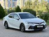 Toyota Camry 2022 года за 17 100 000 тг. в Шымкент – фото 3