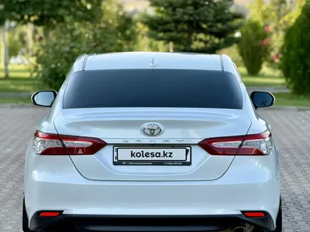 Toyota Camry 2022 года за 17 100 000 тг. в Шымкент – фото 6
