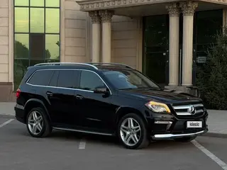 Mercedes-Benz GL 500